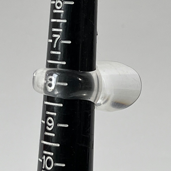 Vintage Lucite Ring Chunky Clear Flat Top Statement Unisex Acrylic Jewelry - Picture 5 of 12